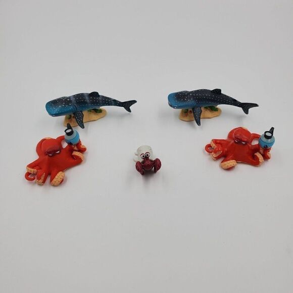 Disney Finding Dory Figures Lot Of 5 Shark Octopus Crab - Picture 1 of 9